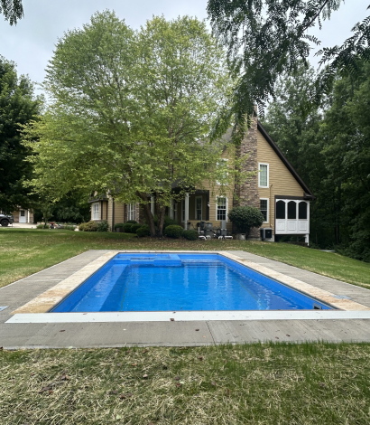 Richmond, Indiana Inground Pool